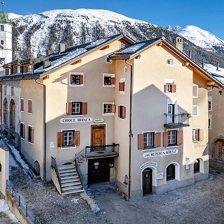 Bed and Breakfast Weisses Kreuz - Crusch Alva à Samedan Extérieur photo