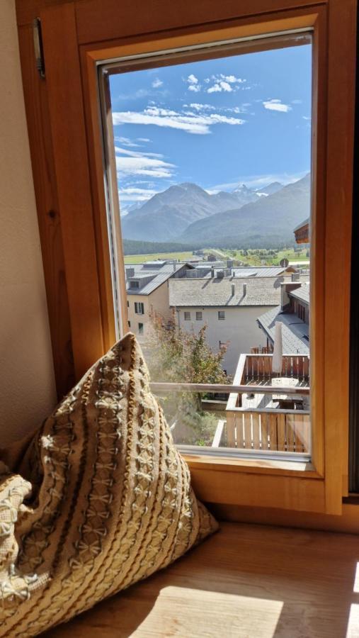 Bed and Breakfast Weisses Kreuz - Crusch Alva à Samedan Extérieur photo
