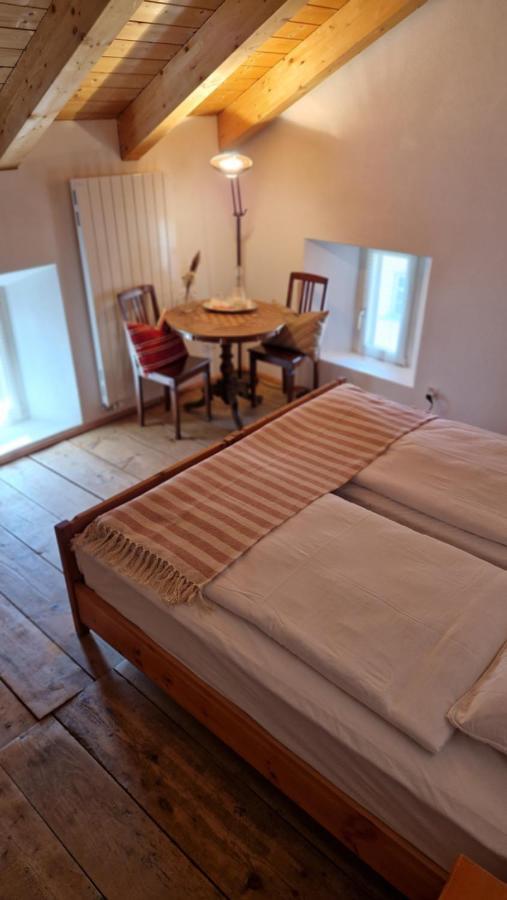 Bed and Breakfast Weisses Kreuz - Crusch Alva à Samedan Extérieur photo