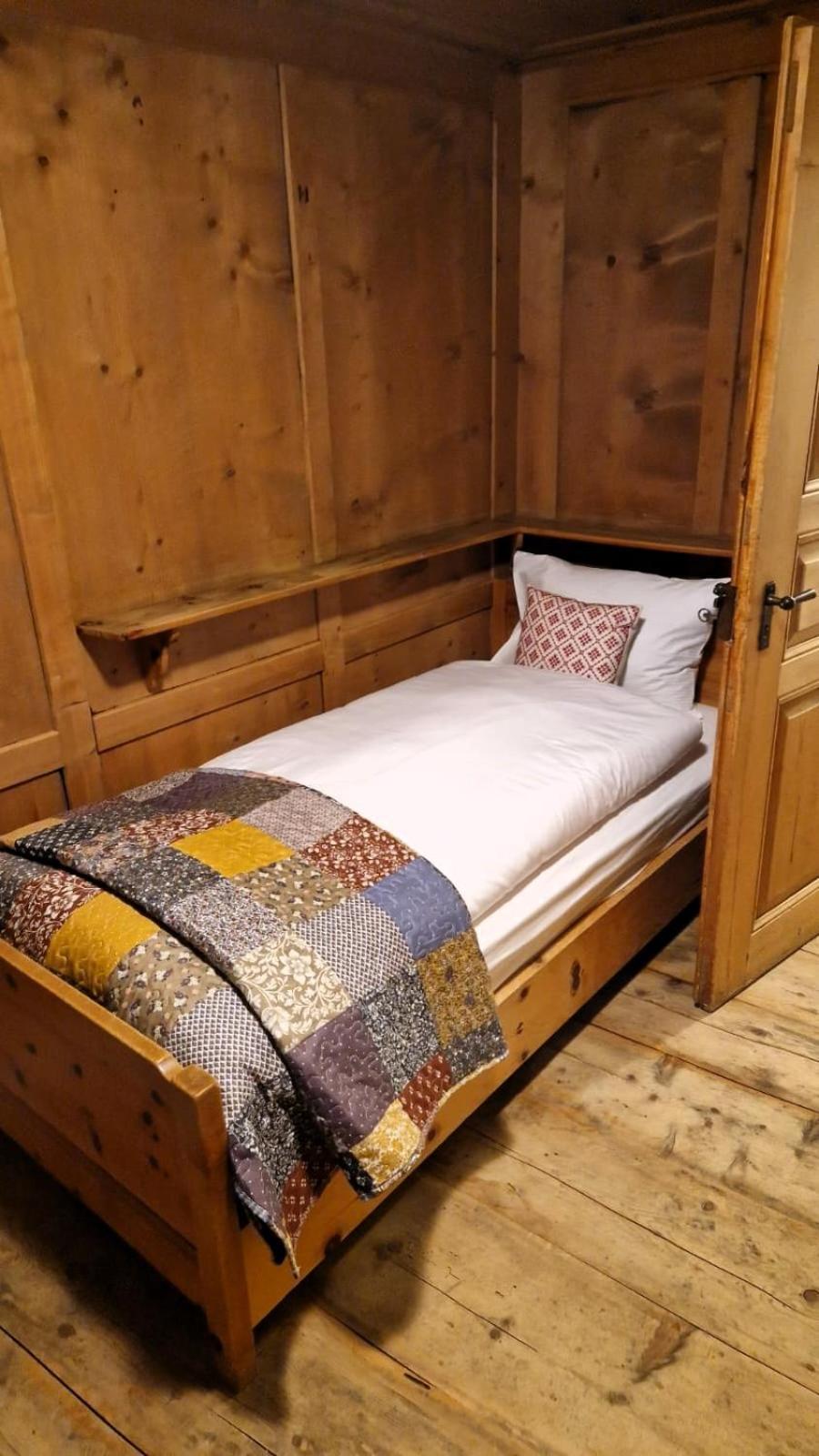 Bed and Breakfast Weisses Kreuz - Crusch Alva à Samedan Extérieur photo